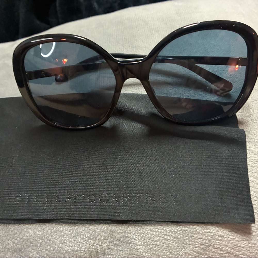 Stella McCartney sunglasses- like new